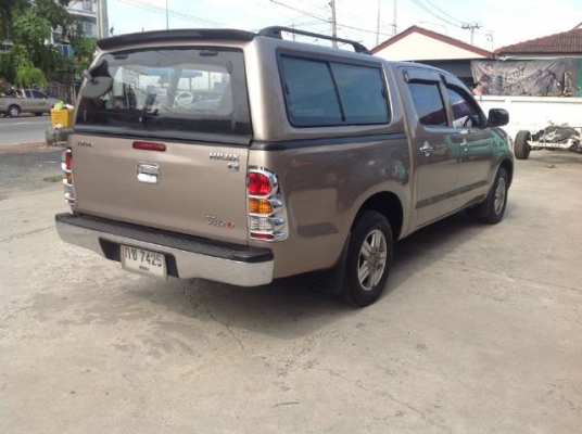 Toyota vigo 3.0G สี่ประตู ตัวท้อป เกียร์ออโต้ สภาพสวย