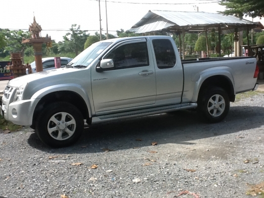 DMAXปี2007ตัวท๊อปสุดสภาพเดิมๆออกห้างสวยกริ๊บ มือเดียวออกศูนย์ วิ่งน้อย ขายถูก