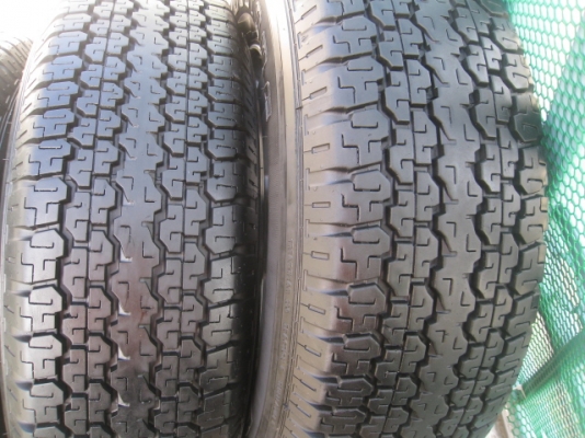 ขายล้อแม็ก Chevrolet 16"x6.5" et33 6รู139 + ยางปี 1112  สนใจติดต่อ เล็กคลองสามครับ (081-3747940)