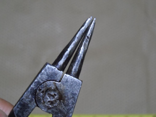 คีมถ่างคีมหุบจัดคู่