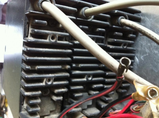 ขายวิทยุสื่อสาร ย่าน ไหนไม่ทราบ  ครับเก่าญี่ปุ่น เปิดติดส่งได้ครับ