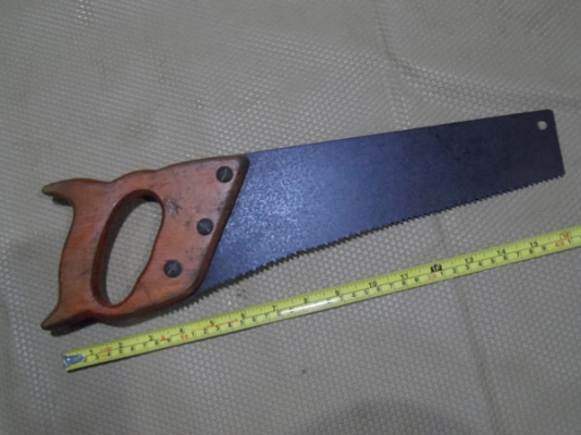 เลื่อยด้ามไม้จิ๋ว