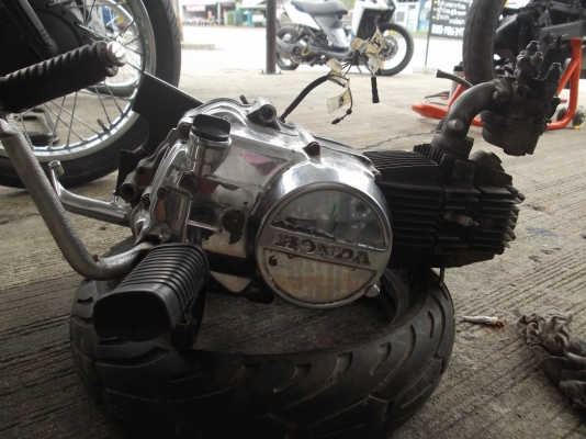 ขายเครื่อง ดรีมสภาพดีมากๆ +ชุดไฟครบ