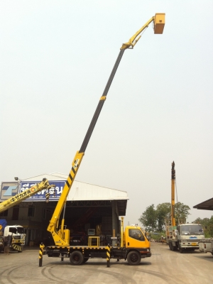 ขายรถกระเช้า TADANO 6 ล้อ รุ่น AT185CG ยกสูง 18.5เมตร ปี 1999 ขายรถกระเช้า TADANO 6 ล้อ รุ่น AT185CG ยกสูง 18.5เมตร ปี 1999