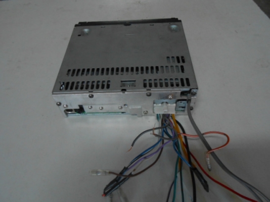 cd mp3 clarion รุ่น db 185 mp