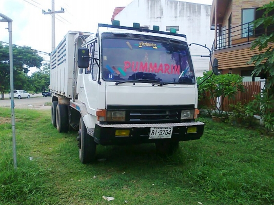 ขาย..รถสิบล้อ MITSUBISHI FN225K รถปี 25 เครื่องดี คัสซีสวย เก๋งสวย ภายในสวย มีแอร์เย็นฉ่ำ เบรคทิฟฟี่ รถสวย มีทะเบียนครบ.