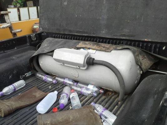 ต้องการขายด่วน รถ FORD ติดต่อ คุณ เอ๋ 081 -1048941 (ราคานี้ไม่ลดแล้ว) ต้องการขายด่วน รถ FORD ติดต่อ คุณ เอ๋ 081 -1048941 (ราคานี้ไม่ลดแล้ว)