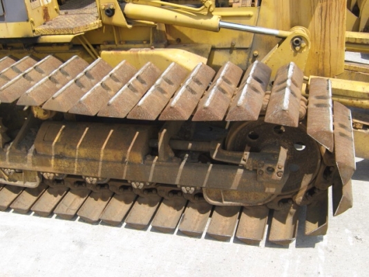 SALE__ขาย komatsu D20P-6 รถดันดินสไลด์ 6 ทิศทาง เก่านอก ตามสภาพนำเข้าจากญี่ปุ่นแท้ 100\% ไม่เคยผ่านการใช้งานในประเทศไทย