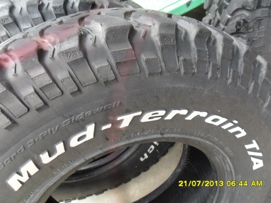 ขายยางBFgoodrich - terrain  255-85r16 สภาพดี