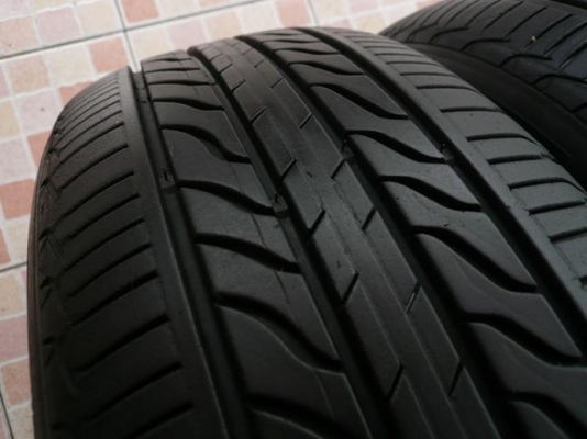 ขายยาง MICHELIN PRIMACY LC----205-60-16----ดอกสวยๆ (1ชุด)