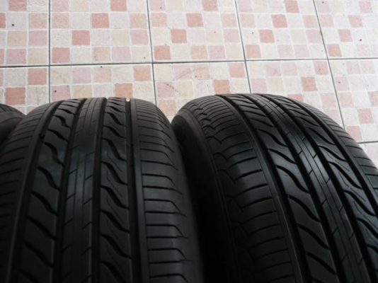 ขายยาง MICHELIN PRIMACY LC----205-60-16----ดอกสวยๆ (1ชุด)
