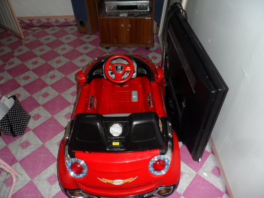 รถเด็กเล่น รถเด็กเล่น