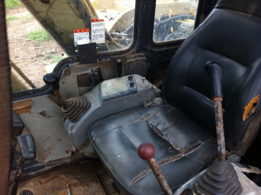 PC60-7เอกสารอินวอยล์ S/N48XXX ช่วงล่างสวย80\%