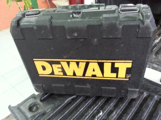 ขายสว่านไฟฟ้าโรตารี่3ระบบยี่ห้อDEWALTพร้อมกล่องพร้อมใช้งาน ขายสว่านไฟฟ้าโรตารี่3ระบบยี่ห้อDEWALTพร้อมกล่องพร้อมใช้งาน