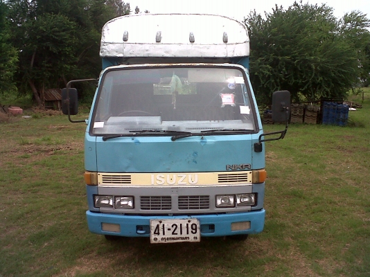 ขายรถบรรทุก4ล้อ ISUZU NKR55EU1M-71 รถห้างแท้  88 แรงม้า