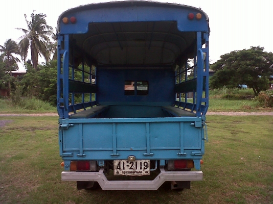 ขายรถบรรทุก4ล้อ ISUZU NKR55EU1M-71 รถห้างแท้  88 แรงม้า