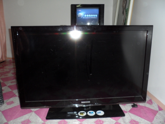 ทีวี40นิ้ว