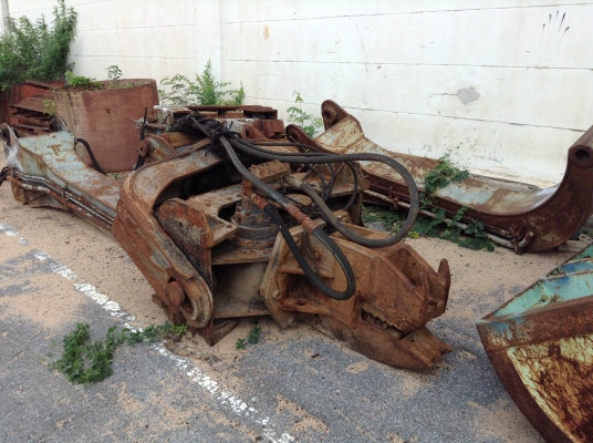 ต้องการขายด่วน ! ไวด์โบว์ ใช้กับ PC300-5 , 400-5