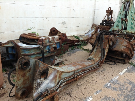 ต้องการขายด่วน ! ไวด์โบว์ ใช้กับ PC300-5 , 400-5