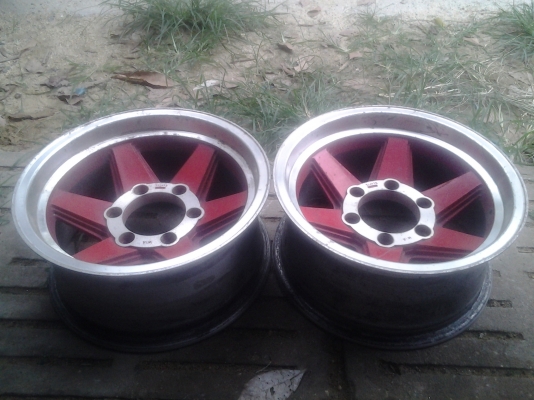 ล้อออฟลึกหายากสักคู่นึงครับ