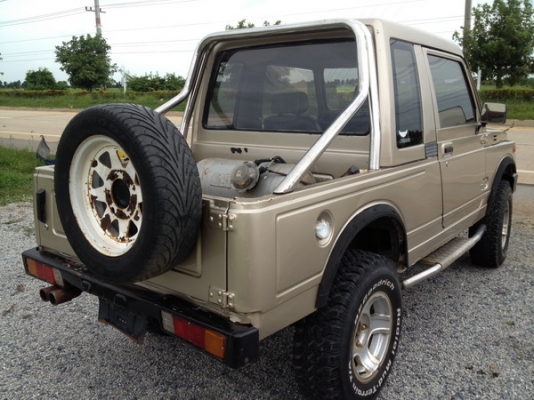 ขายคาริเบี้ยน 4x4 คานแข็ง 1 คัน