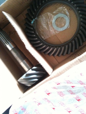 ขายลูกเต็ดอีซูซุ  เฟืองท้าย 3.1-3.3 ทุกอย่างเป็นของใหม่