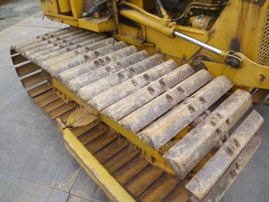 ขายด่วน รถแทรคเตอร์ตีนตะขาบ Komatsu D20PL-5 นำเข้าเองจากญี่ปุ่นแท้ ๆๆสวยมาก ๆๆๆ ขายด่วน รถแทรคเตอร์ตีนตะขาบ Komatsu D20PL-5 นำเข้าเองจากญี่ปุ่นแท้ ๆๆสวยมาก ๆๆๆ