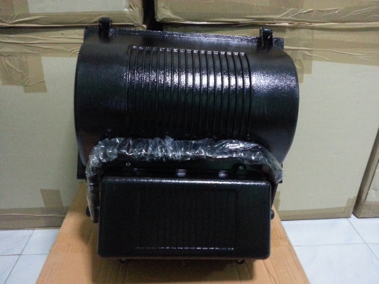 โคมไฟสปอร์ตไลท์(ฟลัดไลท์)พร้อมหลอดเมทัลฮาร์ไลด์ราคาพิเศษครับ