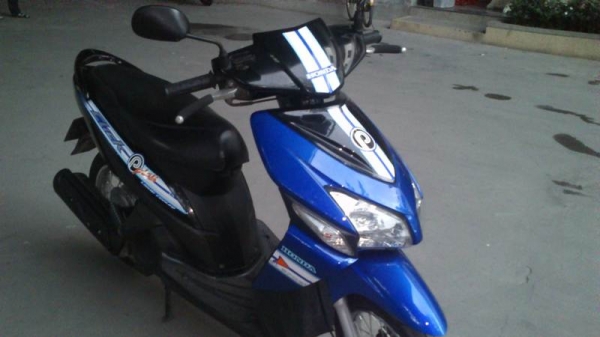 ขอขาย คลิ๊ก เดิมๆ เครื่องดีมาก สมบูรณ์ 95 \% ครับ