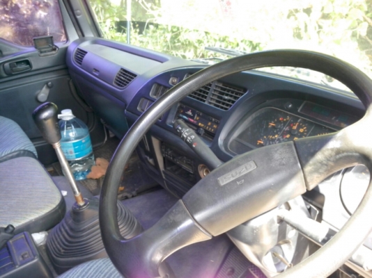 ISUZU DECA 10ล้อเพลาเดียวตู้เปียก ISUZU DECA 10ล้อเพลาเดียวตู้เปียก