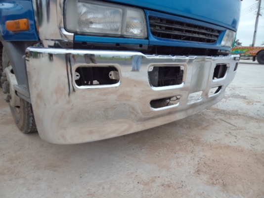 ขายกันชนสแตนเลสเป็นของ6ล้อและ10ล้อเดก้า  สภาพสวยๆๆ