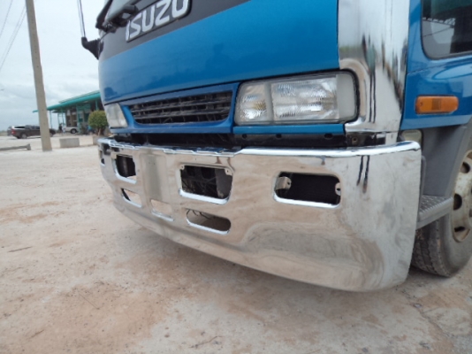 ขายกันชนสแตนเลสเป็นของ6ล้อและ10ล้อเดก้า  สภาพสวยๆๆ