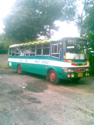 ขายรถบัส8เมตรHINOเครื่อง6BD1สภาพรถใช้งานอยู่