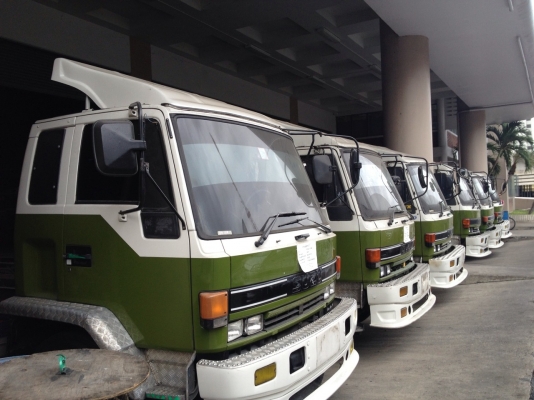 ขายรถ 6 ล้อใหญ่หัว-คัสซี ISUZU ROCKY 195 แรงม้า คัสซียาว 7.20 เมตร ยางเรเดียลใหม่ทุกเส้น มี 25 คันราคาคันละ 650000