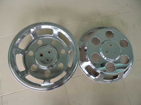 ขายฝาครอบล้อสแตนเลส 1ชุดมี4วง ขอบล้อยาง8.25-16