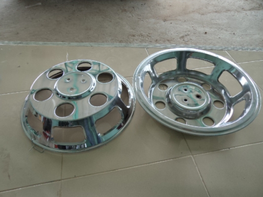 ขายฝาครอบล้อสแตนเลส 1ชุดมี4วง ขอบล้อยาง8.25-16
