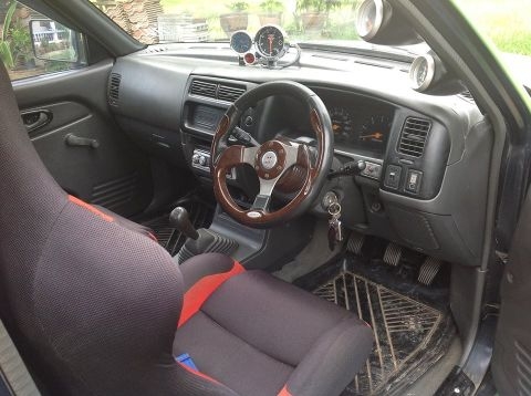 ขาย แอร์โรบอดี้ แปลงเป็น สตราด้า ซิ่งๆแรง ควันดำๆ ขาย แอร์โรบอดี้ แปลงเป็น สตราด้า ซิ่งๆแรง ควันดำๆ