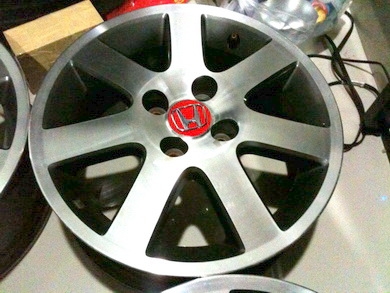 แม็กซ์ 15 นิ้ว สเปค 4รู100 สภาพใหม่ ใส่ได้หลายรุ่นครับ แม็กซ์ 15 นิ้ว สเปค 4รู100 สภาพใหม่ ใส่ได้หลายรุ่นครับ