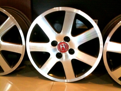 แม็กซ์ 15 นิ้ว สเปค 4รู100 สภาพใหม่ ใส่ได้หลายรุ่นครับ แม็กซ์ 15 นิ้ว สเปค 4รู100 สภาพใหม่ ใส่ได้หลายรุ่นครับ