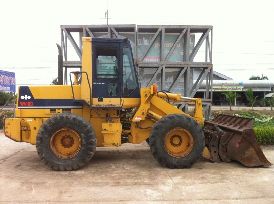 ขายถูกรถตักล้อยาง รถใหม่ พึ่งมาถึง WA180-1 ยี่ห้อ KOMATSU ผลิตญี่ปุ่น รถเก่านอก ไม่เคยใช้งานในไทย