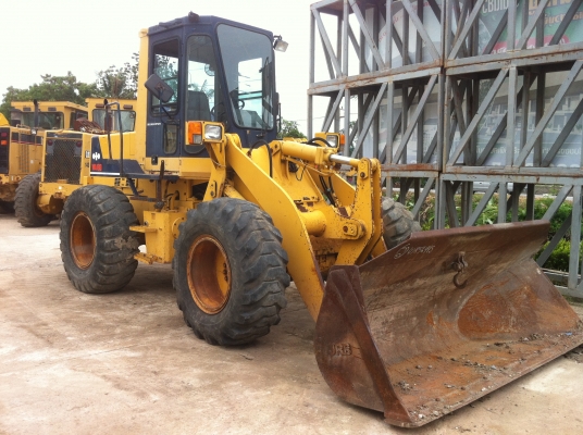 ขายถูกรถตักล้อยาง รถใหม่ พึ่งมาถึง WA180-1 ยี่ห้อ KOMATSU ผลิตญี่ปุ่น รถเก่านอก ไม่เคยใช้งานในไทย