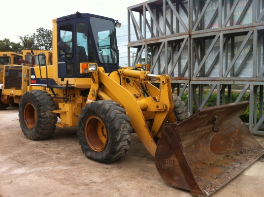 ขายถูกรถตักล้อยาง รถใหม่ พึ่งมาถึง WA180-1 ยี่ห้อ KOMATSU ผลิตญี่ปุ่น รถเก่านอก ไม่เคยใช้งานในไทย