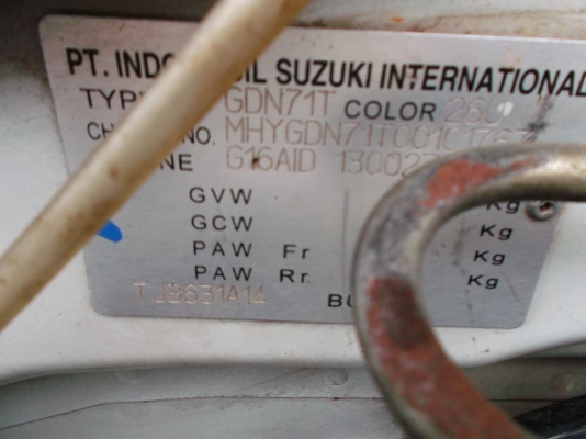 ขายก่วนรถชูชูกิ4ล้อเล็กติดแกส100ก.ปี51