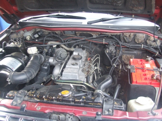 ขายด่วน รถยนต์ 4 ประตู 4 WD MITSUBISHI YEAR 2004