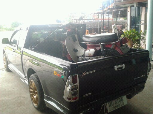 ขาย แล้ว ครับ ชาลี กับ HONDA C 900 ขอบคุณพี่ ๆ จาก กำแพงเพชร มากครับ มารับรถเองที่บ้าน