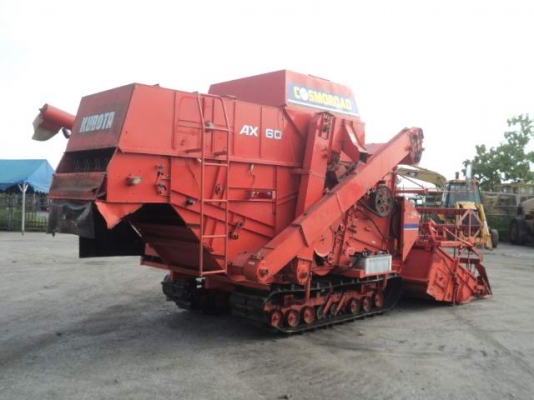 ขายรถเกี่ยวข้าว คูโบต้า AX60 มีตู้แอร์เย็นสบาย ขายรถเกี่ยวข้าว คูโบต้า AX60 มีตู้แอร์เย็นสบาย