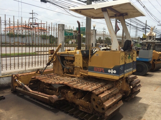 ขายด่วนแทรกเตอร์KOMATSU D20PL-6 เก่าญี่ปุ่น 4400ชั่วโมง