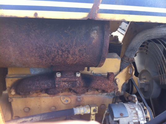 ขายด่วนแทรกเตอร์KOMATSU D20PL-6 เก่าญี่ปุ่น 4400ชั่วโมง