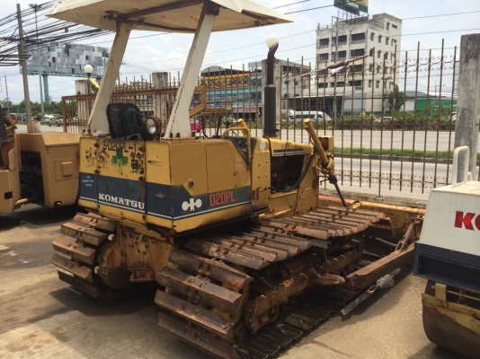 ขายด่วนแทรกเตอร์KOMATSU D20PL-6 เก่าญี่ปุ่น 4400ชั่วโมง
