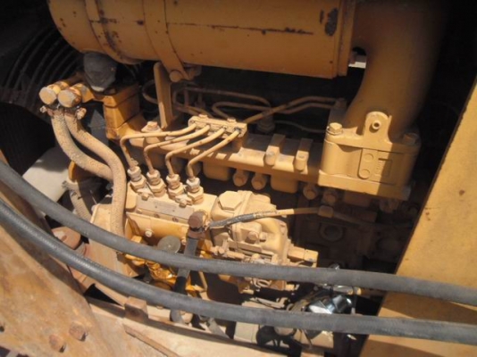 ขายด่วนแทรกเตอร์KOMATSU D20PL-6 เก่าญี่ปุ่น 4400ชั่วโมง